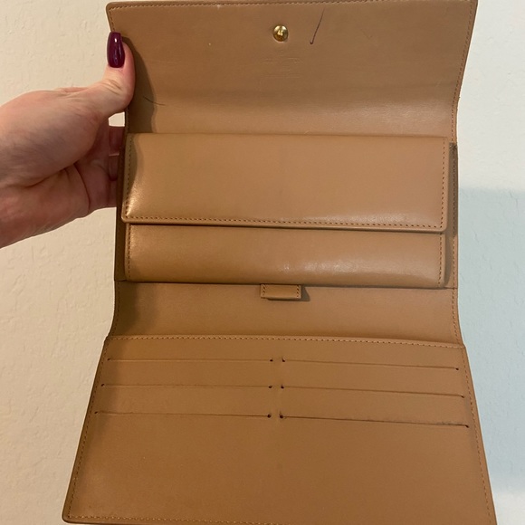 Beautiful full size Louis Vuitton vernis wallet - Picture 5 of 8